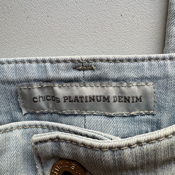 Chico’s Platinum denim Women's Light Blue Jeans - Picture 2 of 8